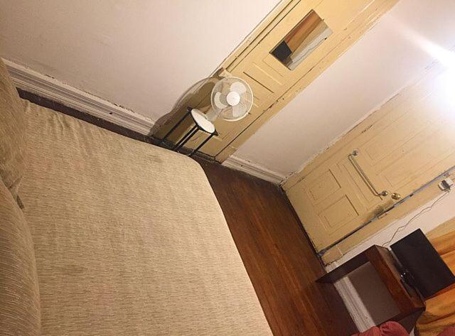 Hostal Fiorenttina 瓦尔帕莱索 外观 照片