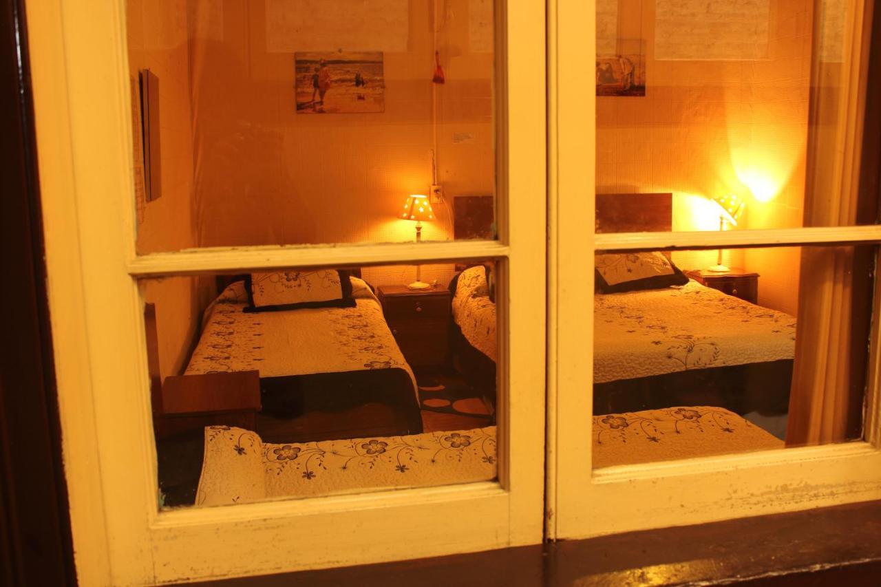 Hostal Fiorenttina 瓦尔帕莱索 外观 照片