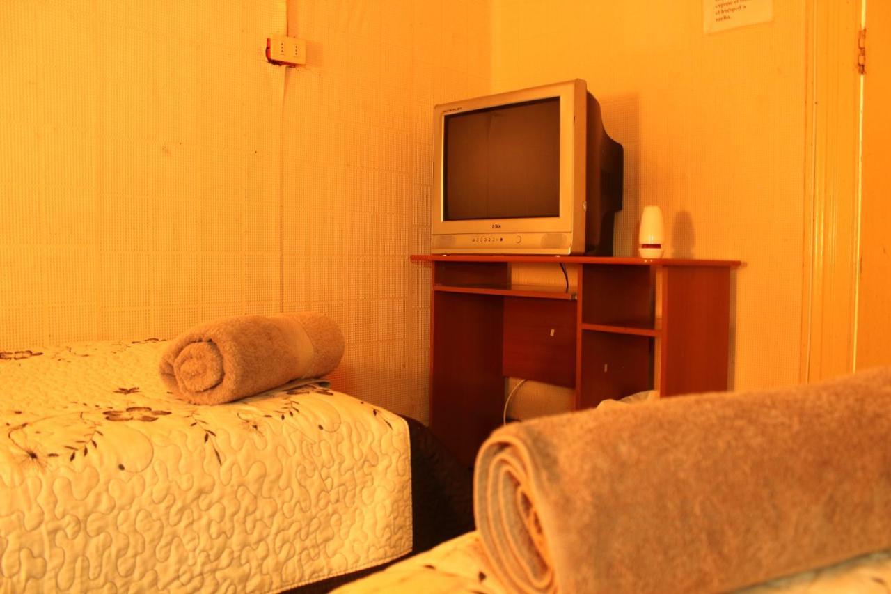 Hostal Fiorenttina 瓦尔帕莱索 外观 照片